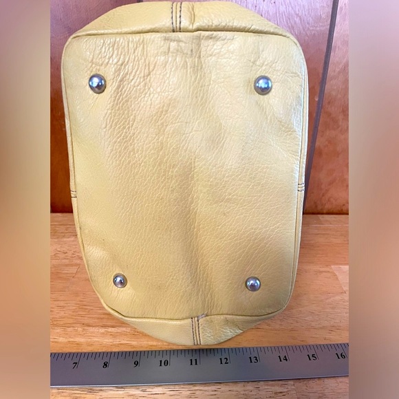 Tignanello women's purse - Picture 7 of 11